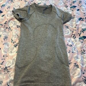 lululemon swiftly grey